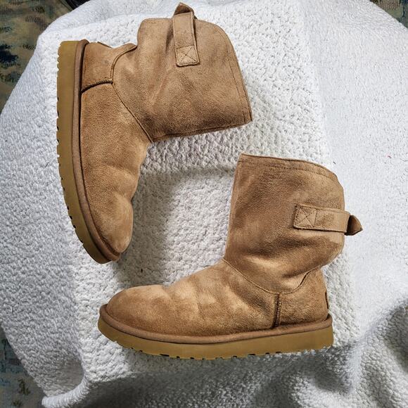 Ugg Remora Women Short Boots Chestnut womens bootie size 7 - Picture 2 of 6